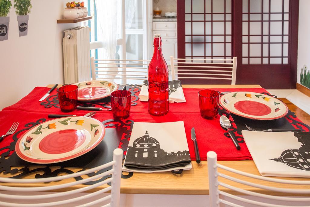 Appartamento La Finestra Su San Pietro Rome Room photo